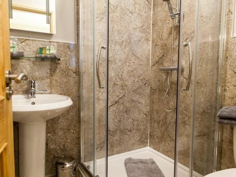 Parkers House Bed & Breakfast Newtown  Rom bilde